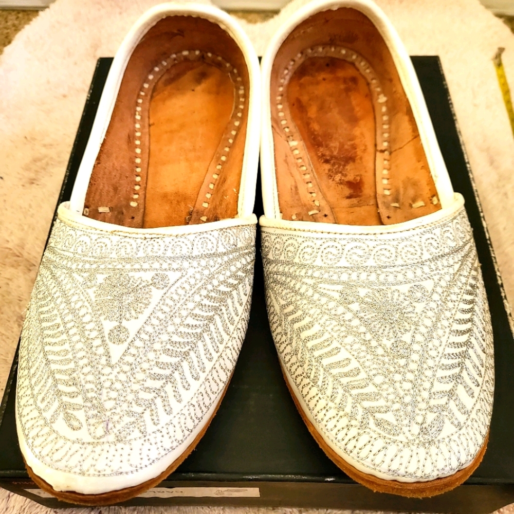 Indian Men's Wedding Majori Jutti white silver